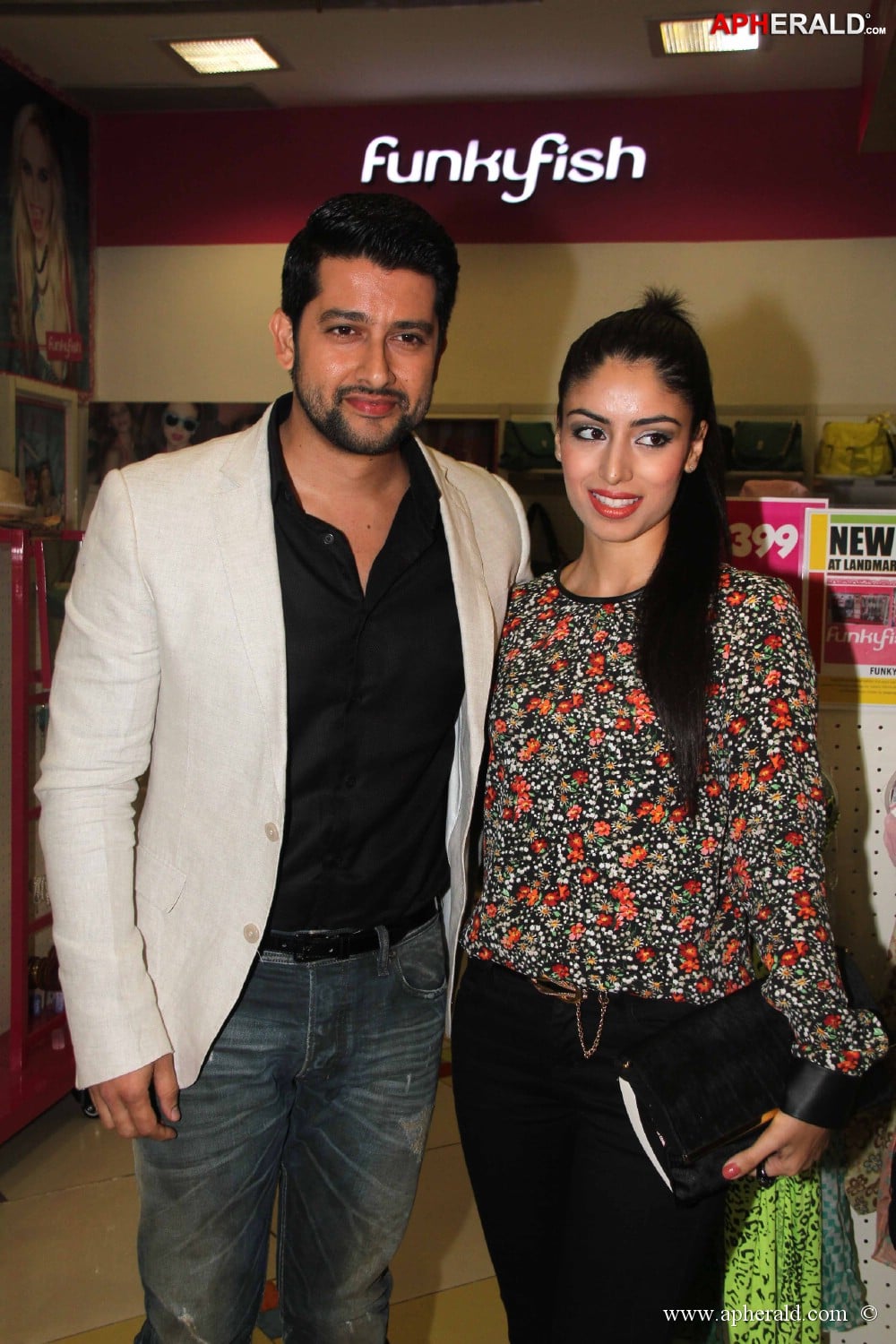 Celebrities at Faraaz Kazi's Book Launch