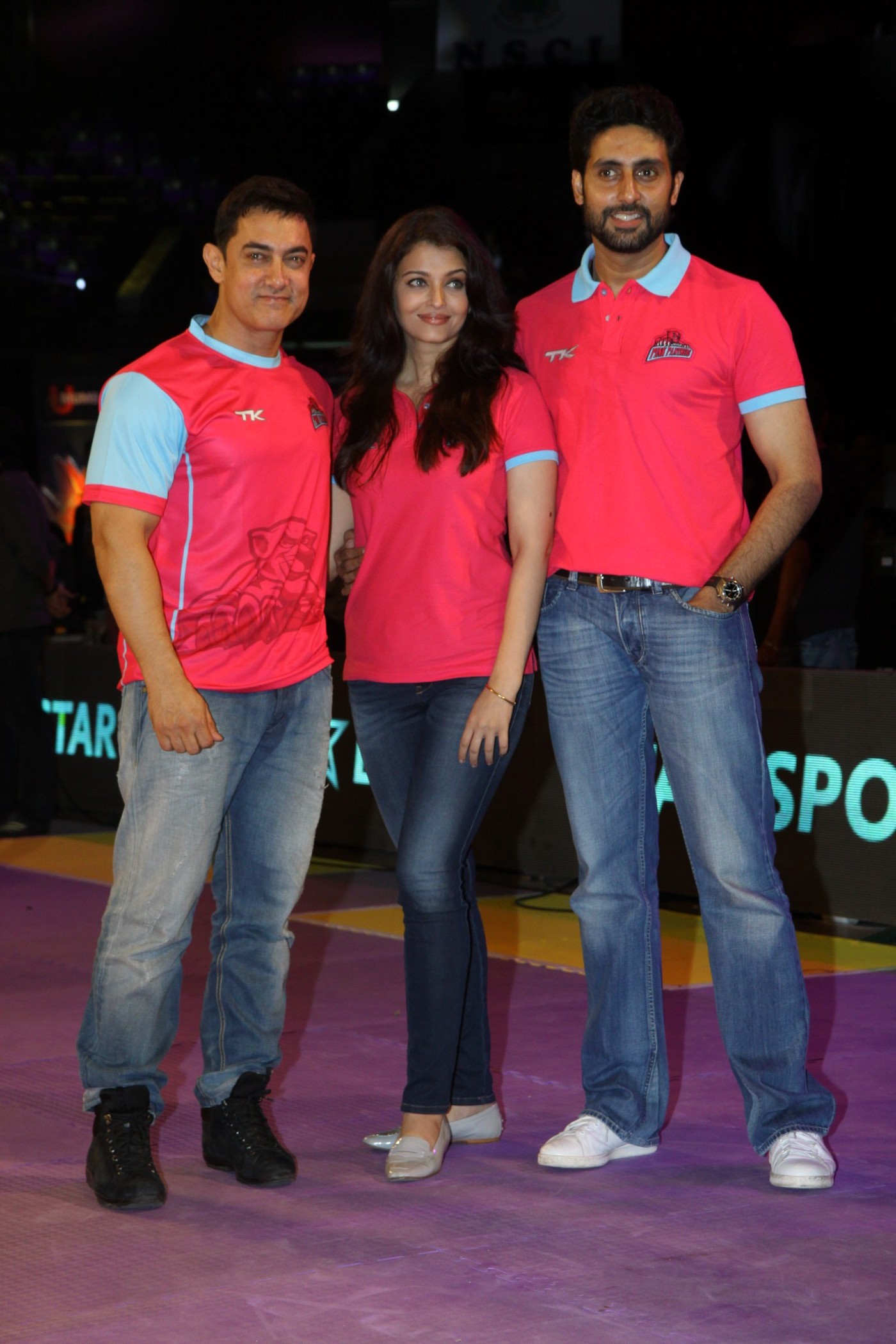 Celebrities At PRO Kabbadi League Match