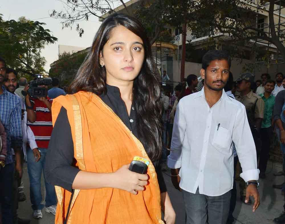 Celebrities Pay Condolences To Ramanaidu