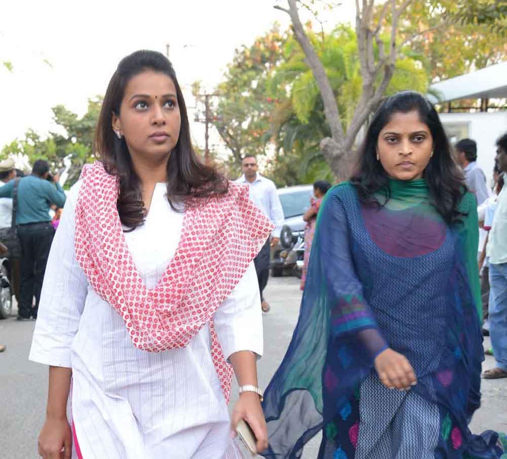 Celebrities Pay Condolences To Ramanaidu