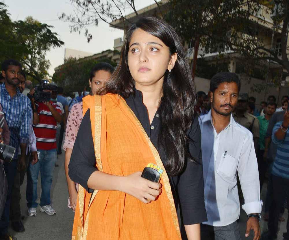 Celebrities Pay Condolences To Ramanaidu