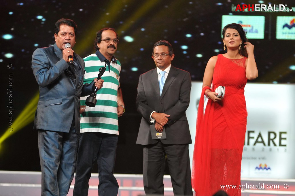 Celebs at 60th Idea Filmfare Awards