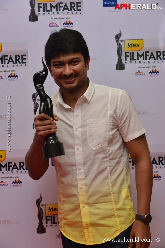 Celebs at 60th Idea Filmfare Awards