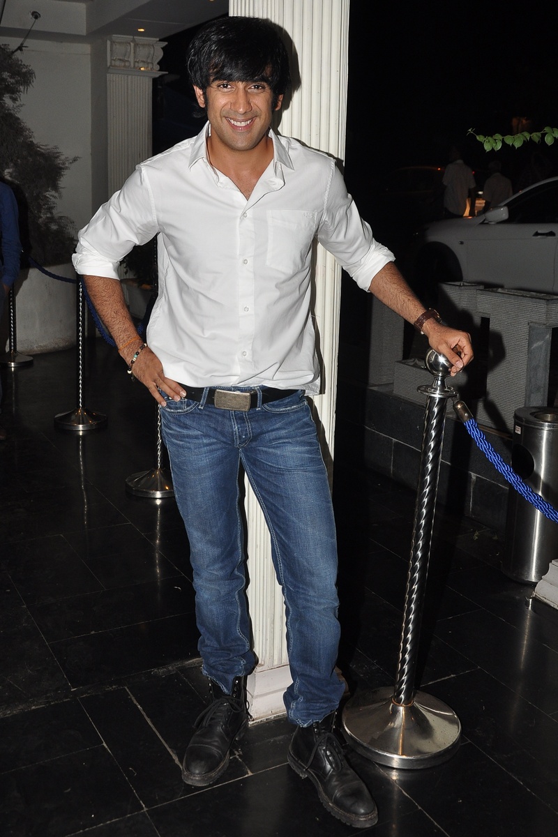 Celebs At Amit Sadh's Birthday Party!