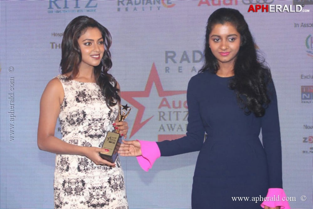 Celebs at Audi Ritz Icon Awards 2013 Photos 1