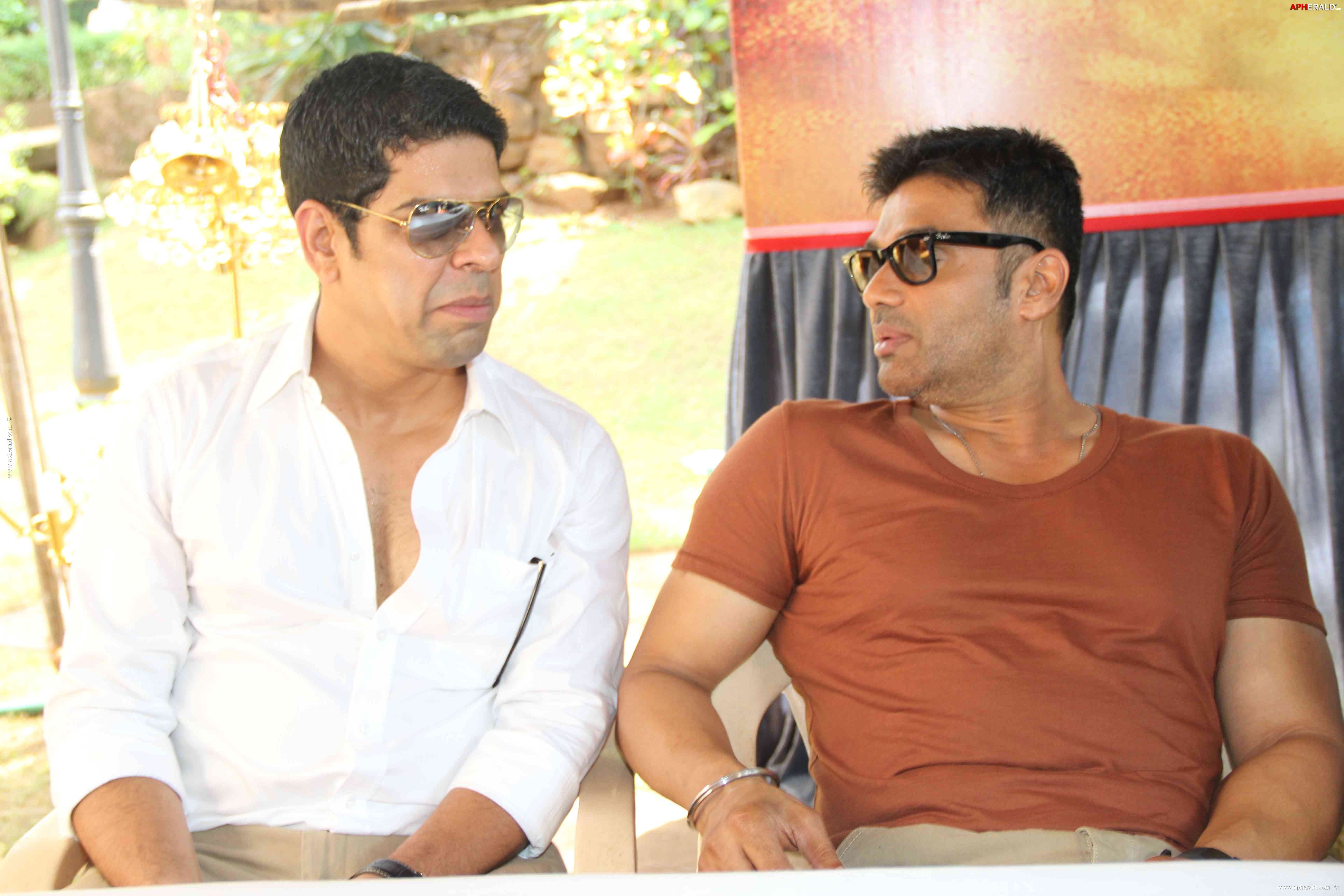 Celebs at Desi Kattey Movie Launch
