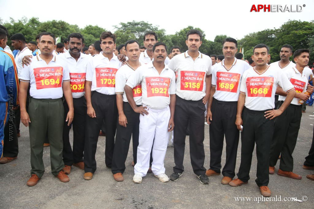 Celebs at Hyderabad 5k Run