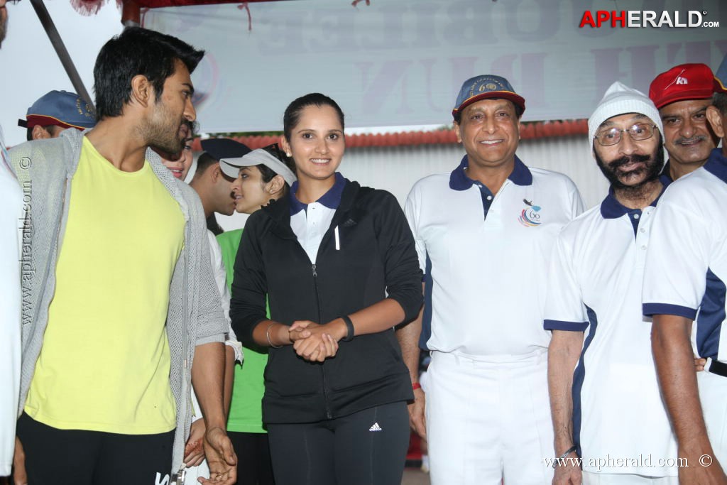Celebs at Hyderabad 5k Run