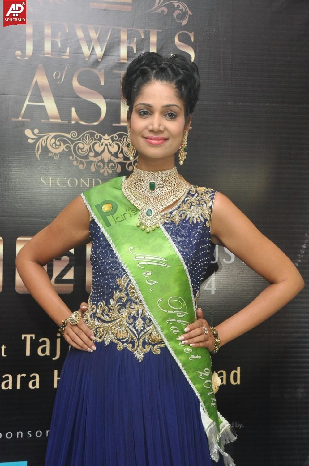 Celebs at Jewels of Asia Event