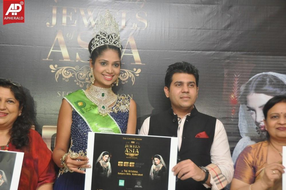 Celebs at Jewels of Asia Event