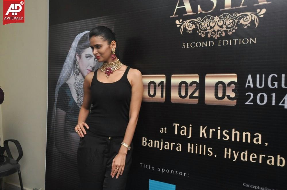 Celebs at Jewels of Asia Event