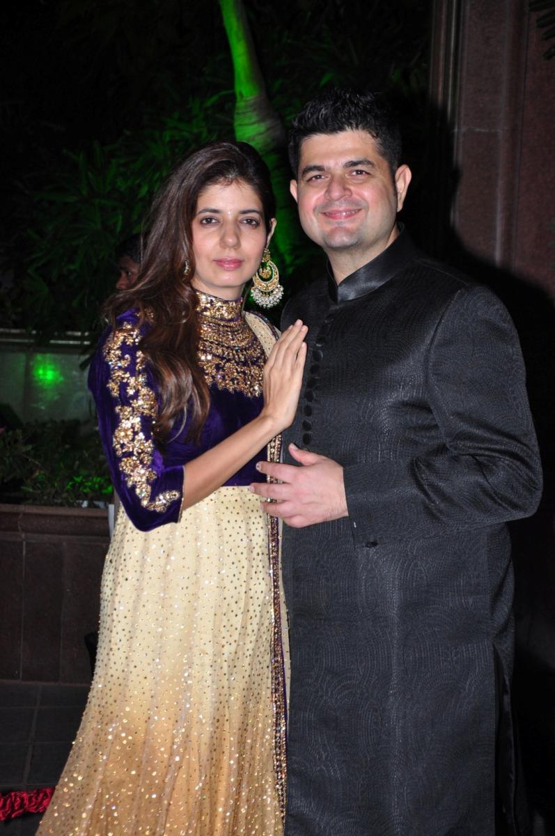 Celebs at Salman Khans Sister Arpita Wedding Reception