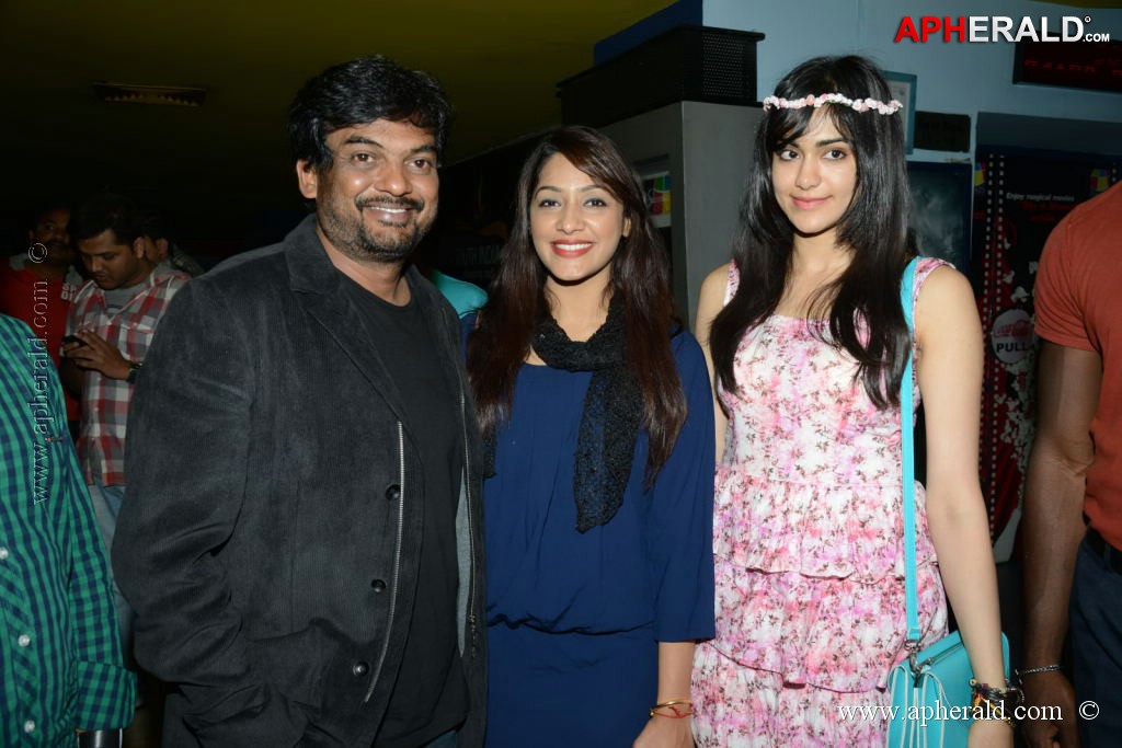 Celebs at Satya 2 Premiere Show Photos