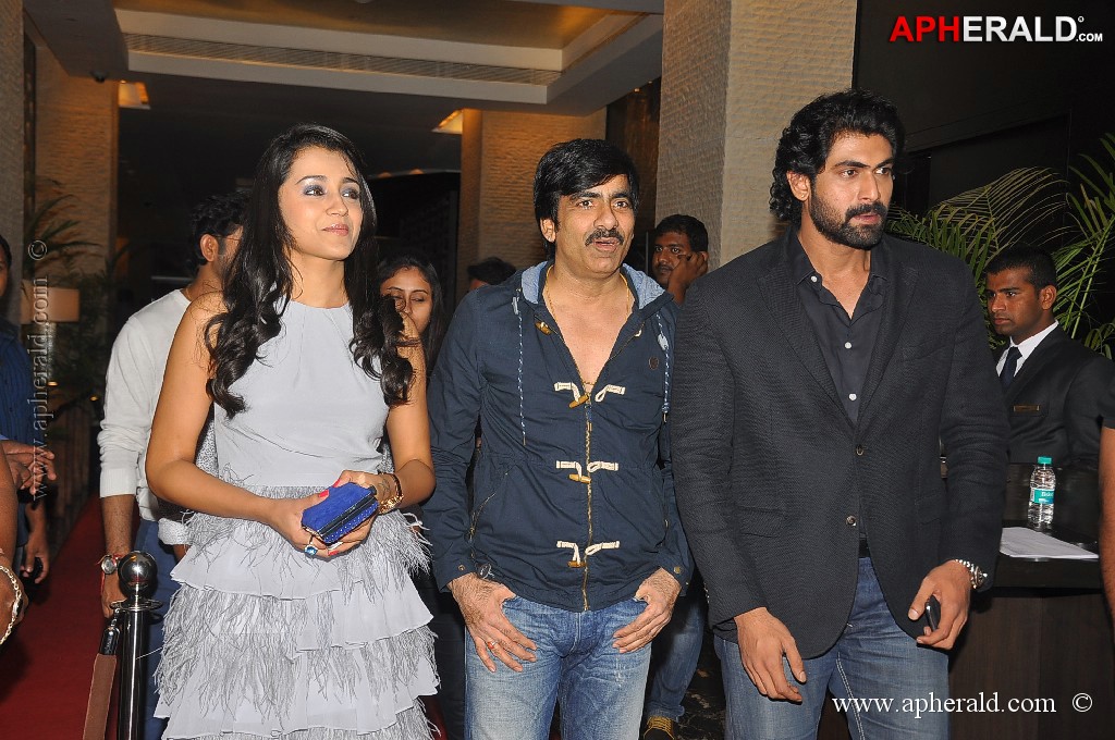 Celebs at SIIMA Awards 2013 Photos