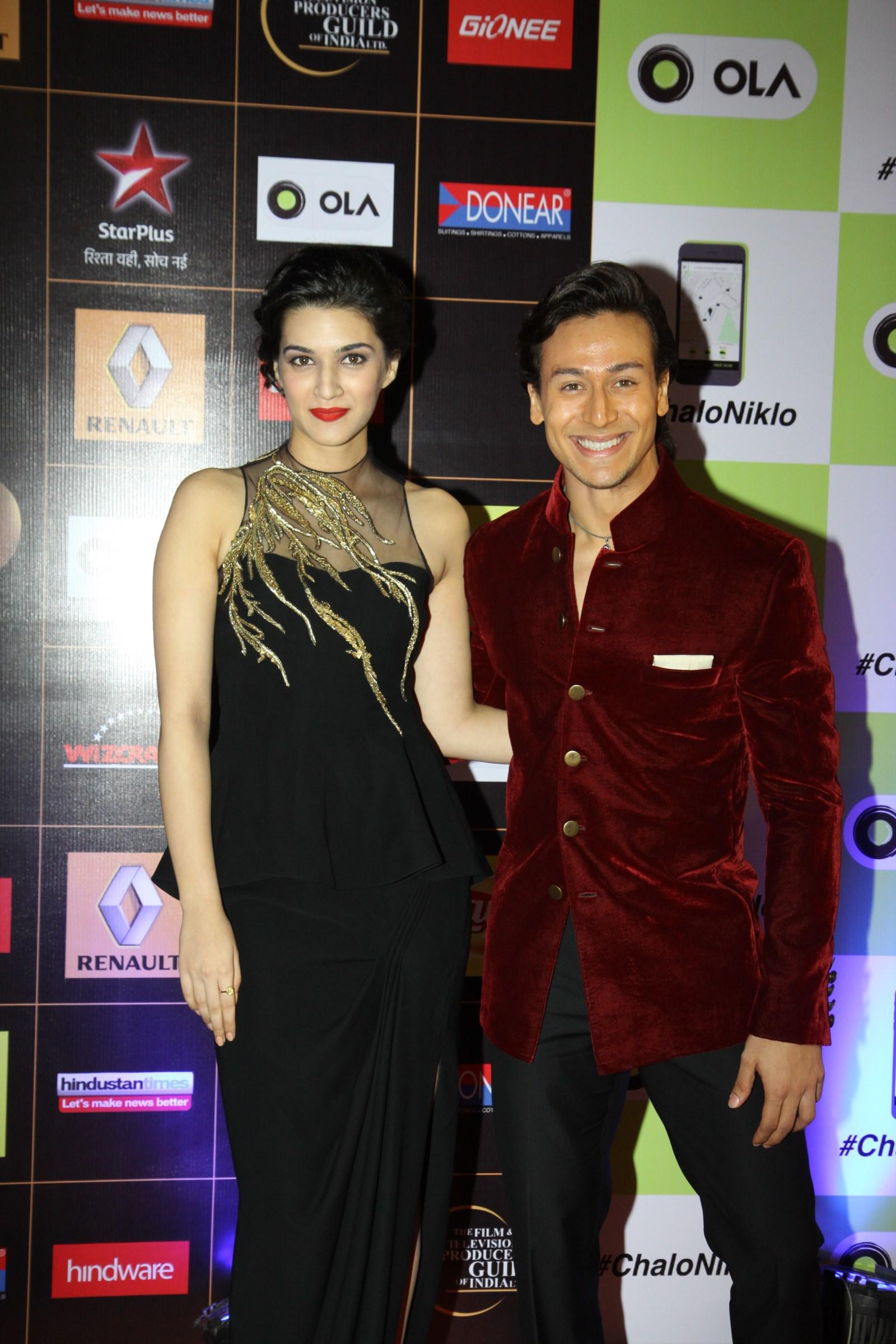 Celebs at Star Guild Awards 2015