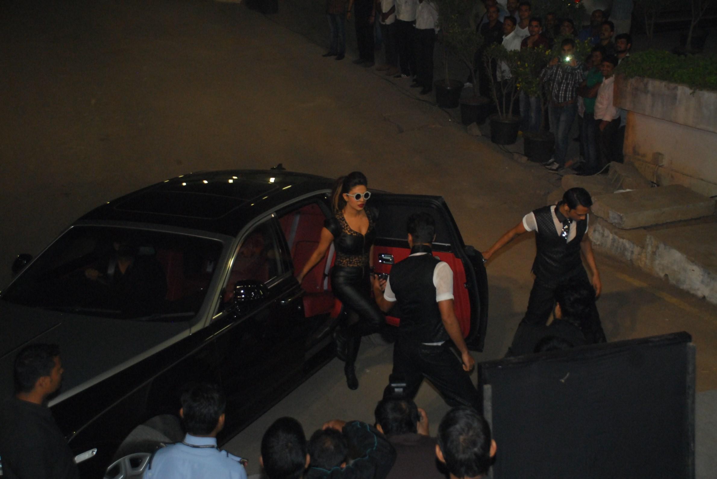 Celebs at Star Guild Awards 2015