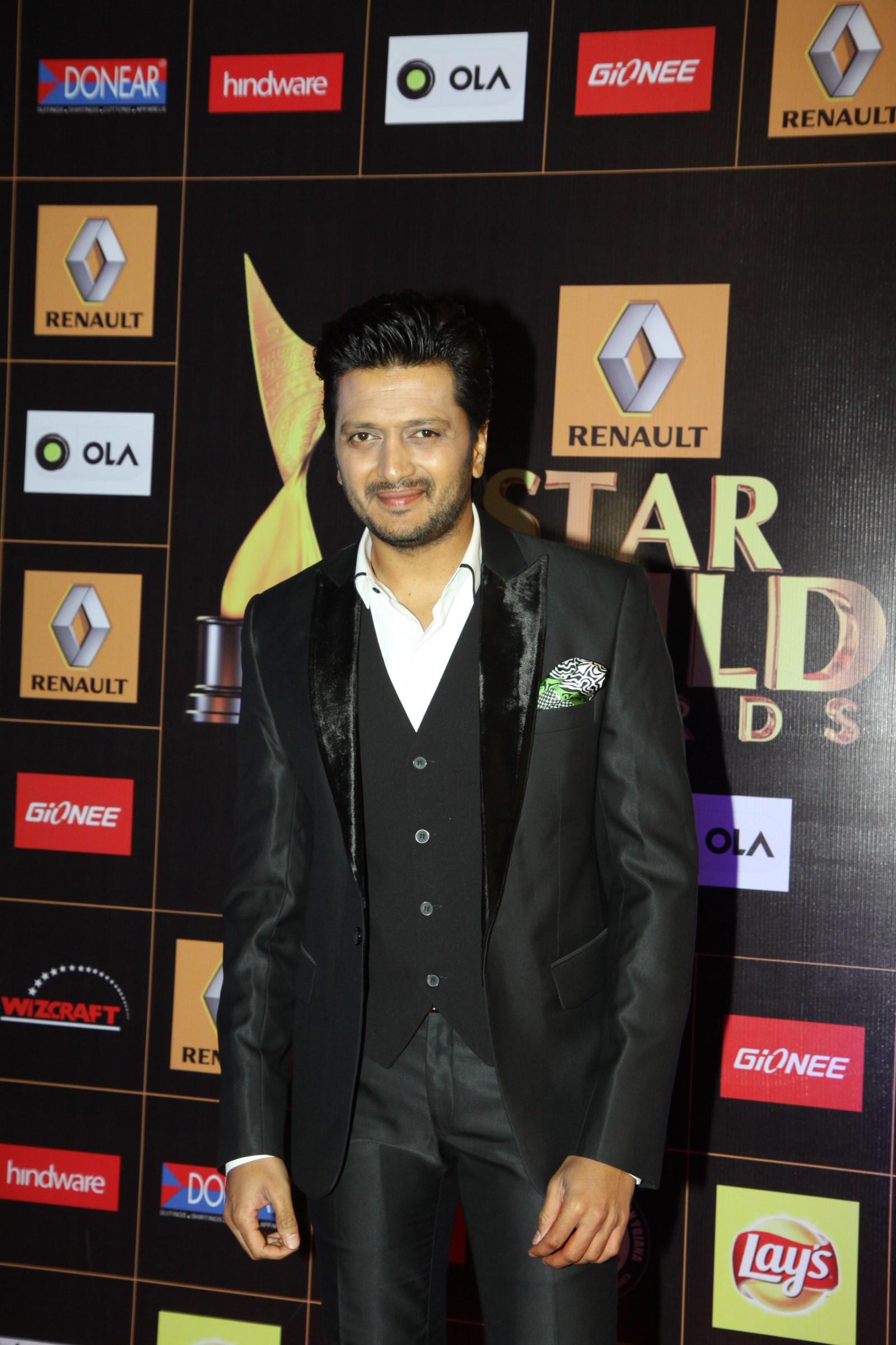 Celebs at Star Guild Awards 2015