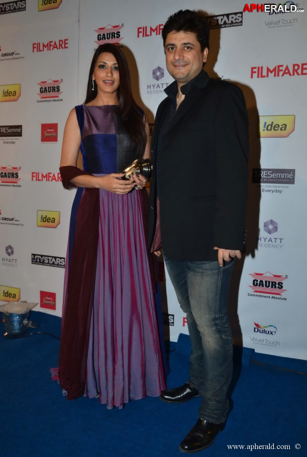 Celebs at The 59th Idea Filmfare Awards