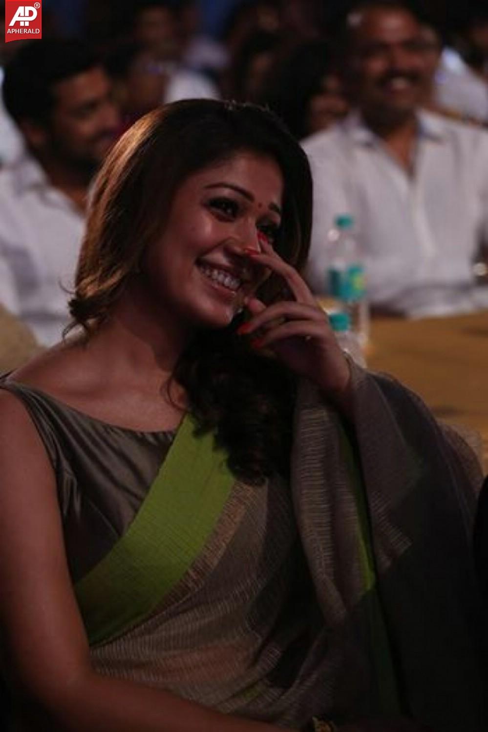 Celebs at Vijay Awards 2014 Photos