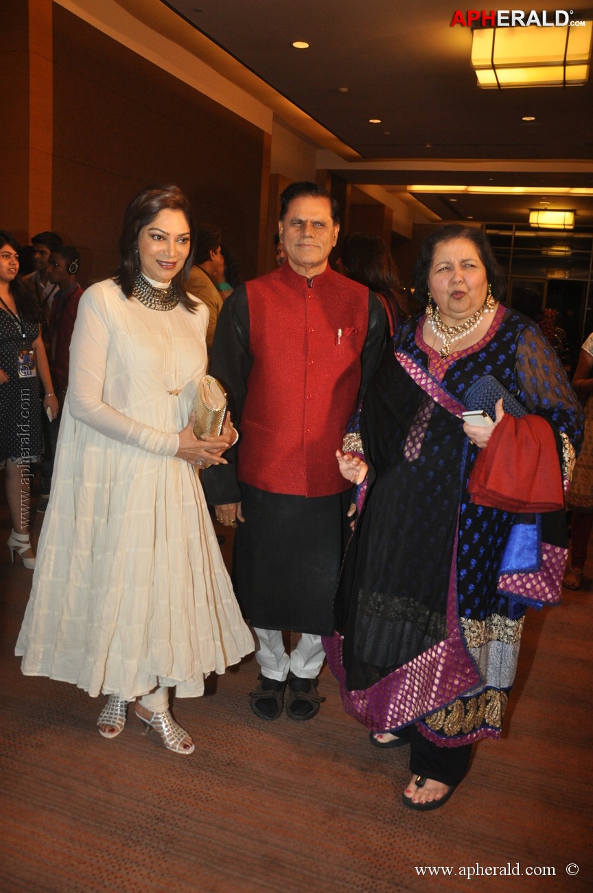 Celebs at Yash Chopra Memorial Awards