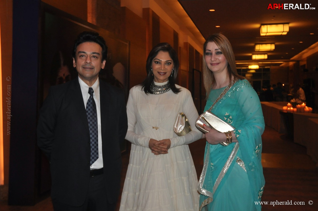 Celebs at Yash Chopra Memorial Awards