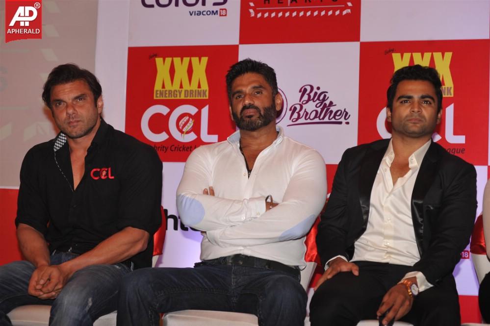 Celebs Launch of 100 Hearts A Social Initiative by CCL