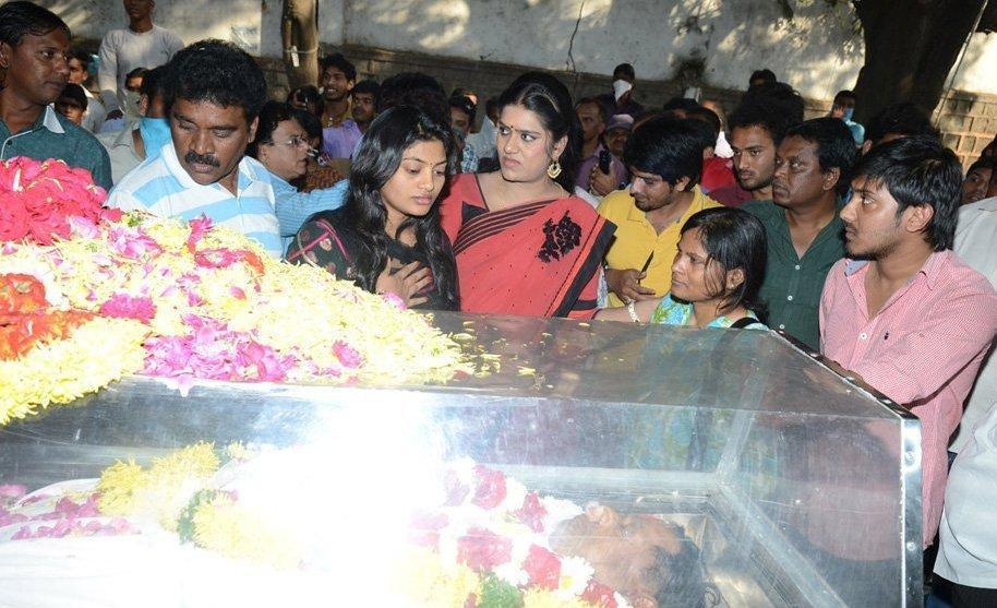 Celebs Pay Homage To M S Narayana
