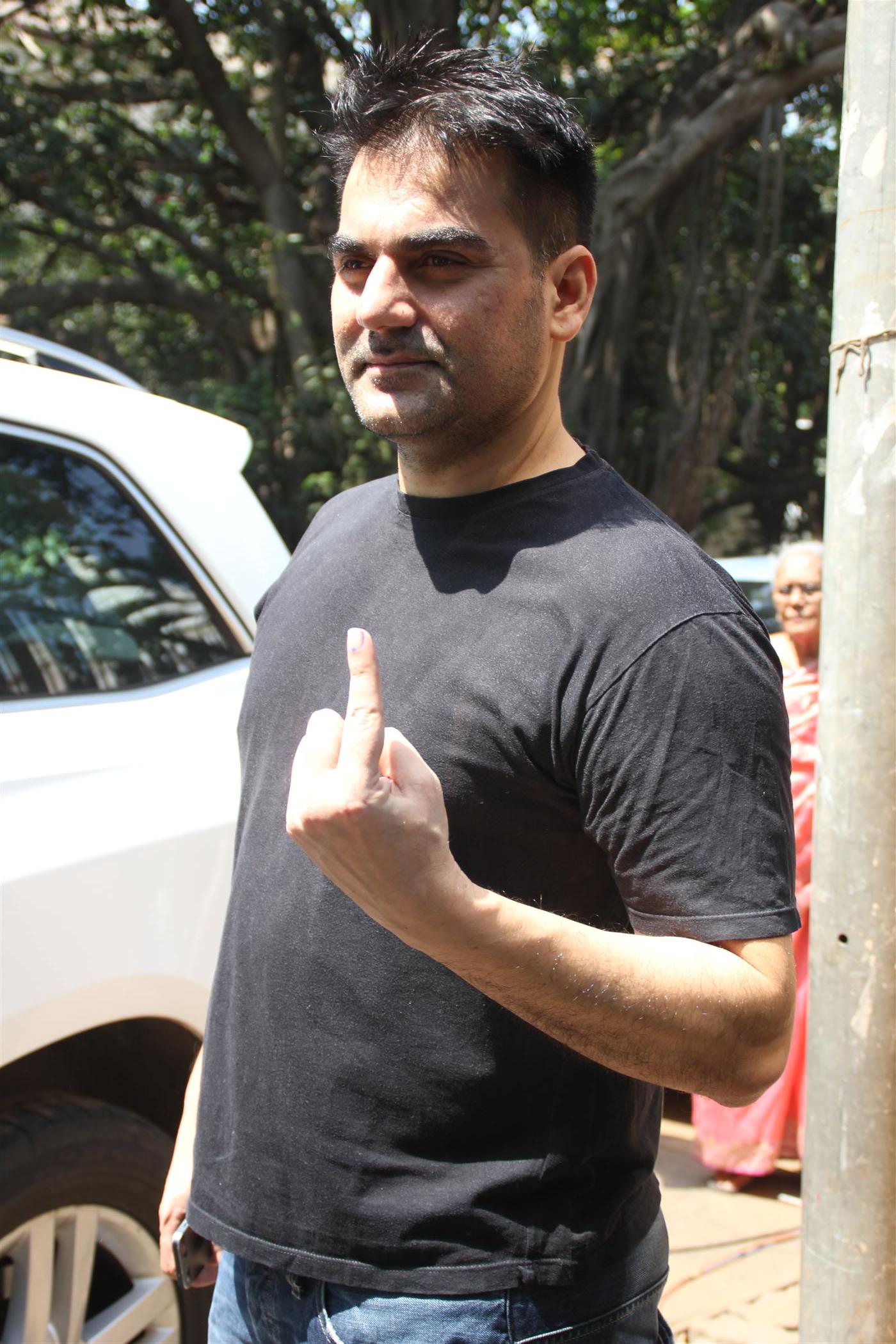 Celebs Snapped Voting For Maharashtra State Elections 2014