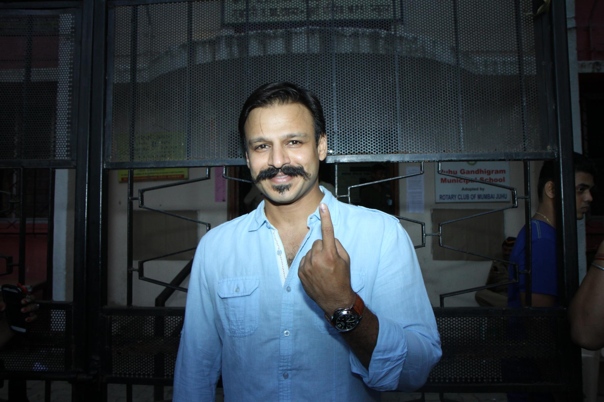 Celebs Snapped Voting For Maharashtra State Elections 2014