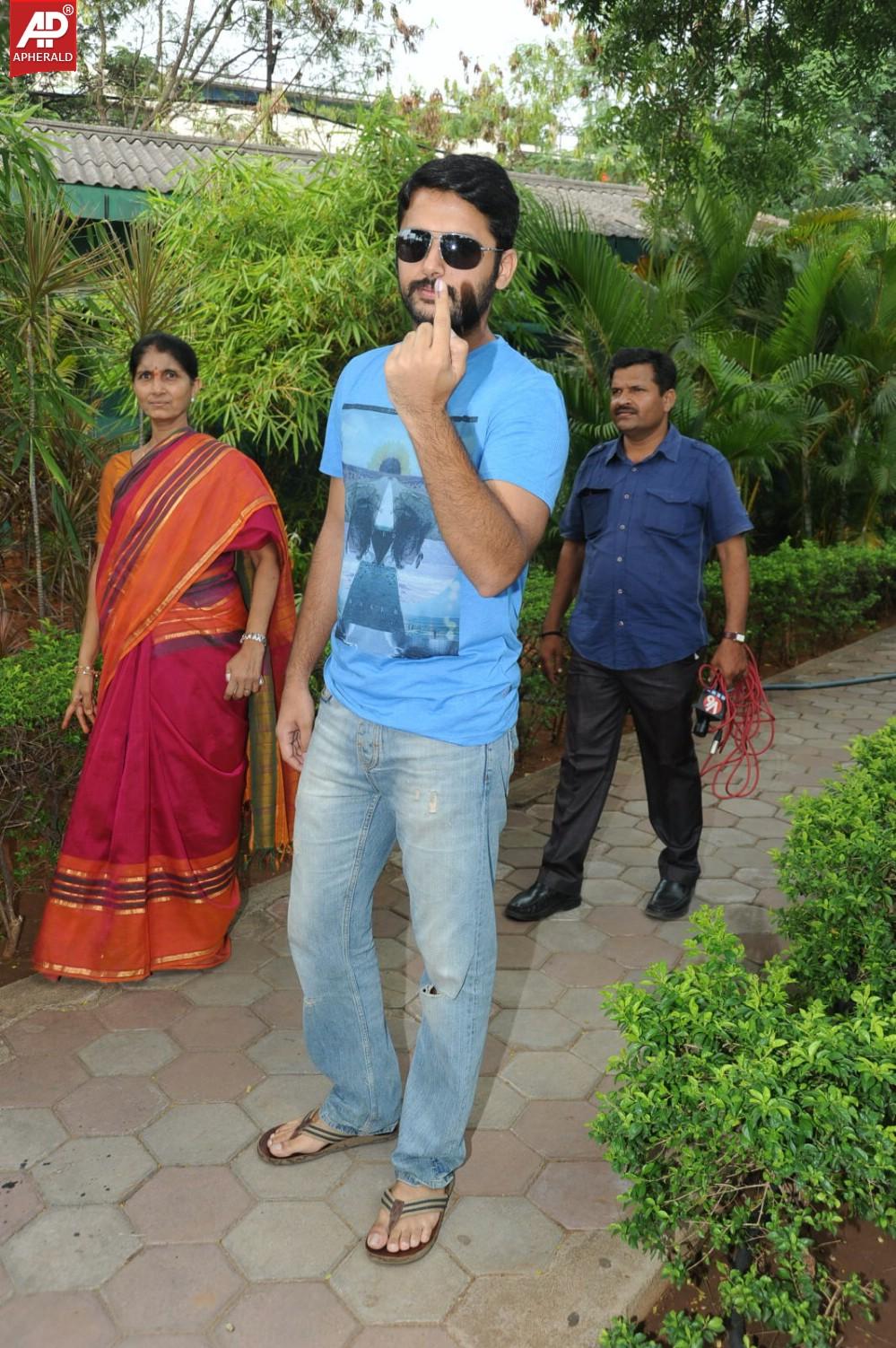 Celebs Voting in Hyderabad