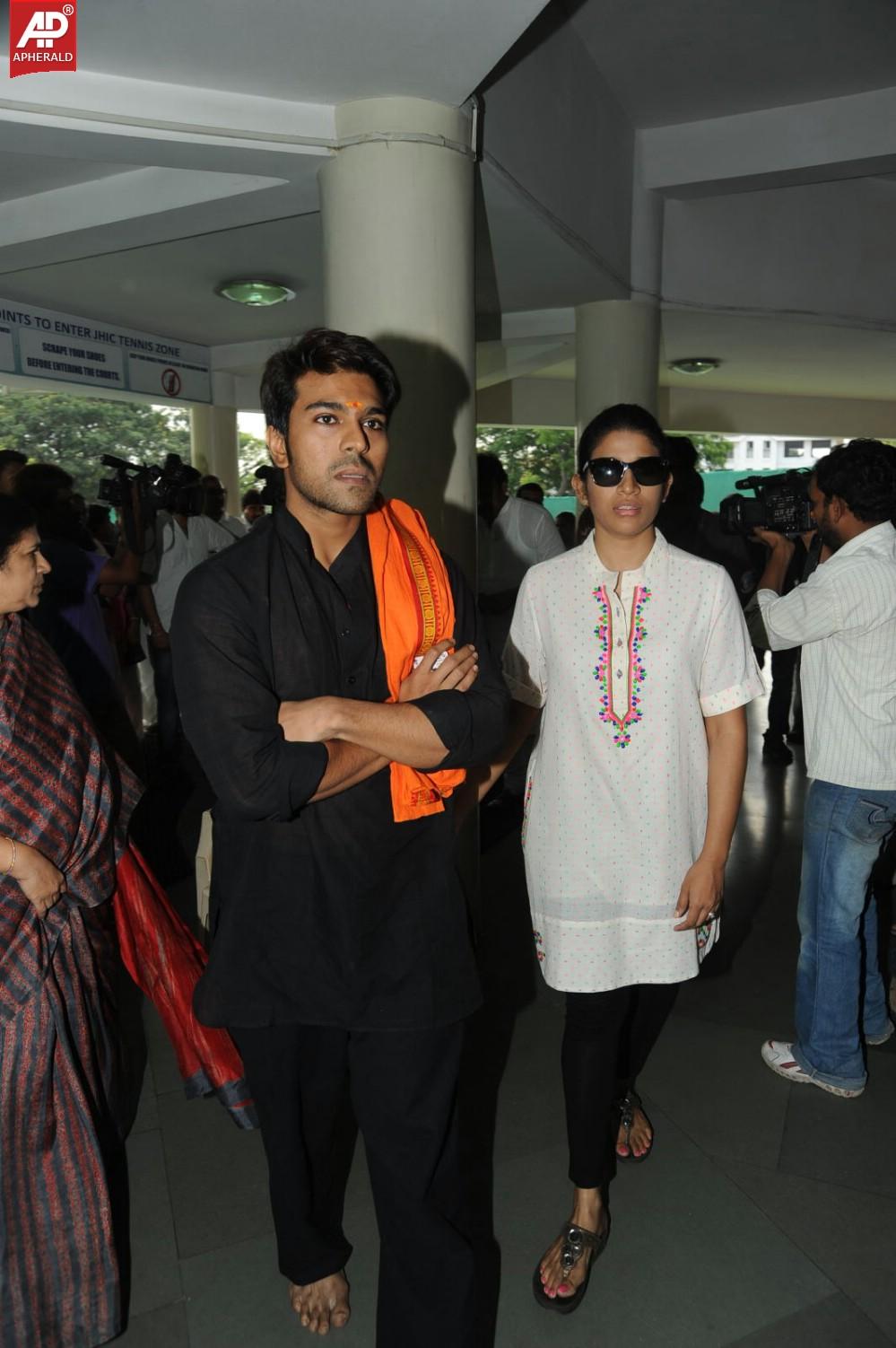 Celebs Voting in Hyderabad