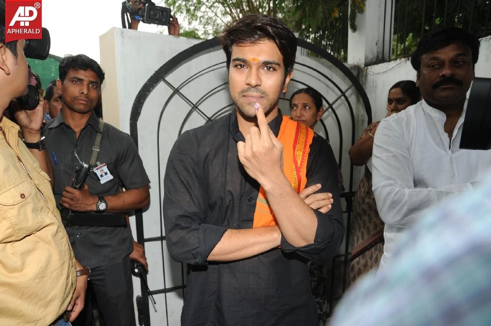 Celebs Voting in Hyderabad