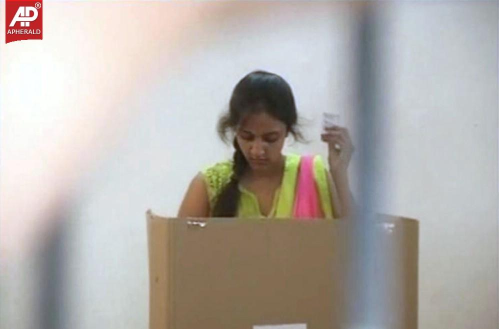 Celebs Voting in Hyderabad