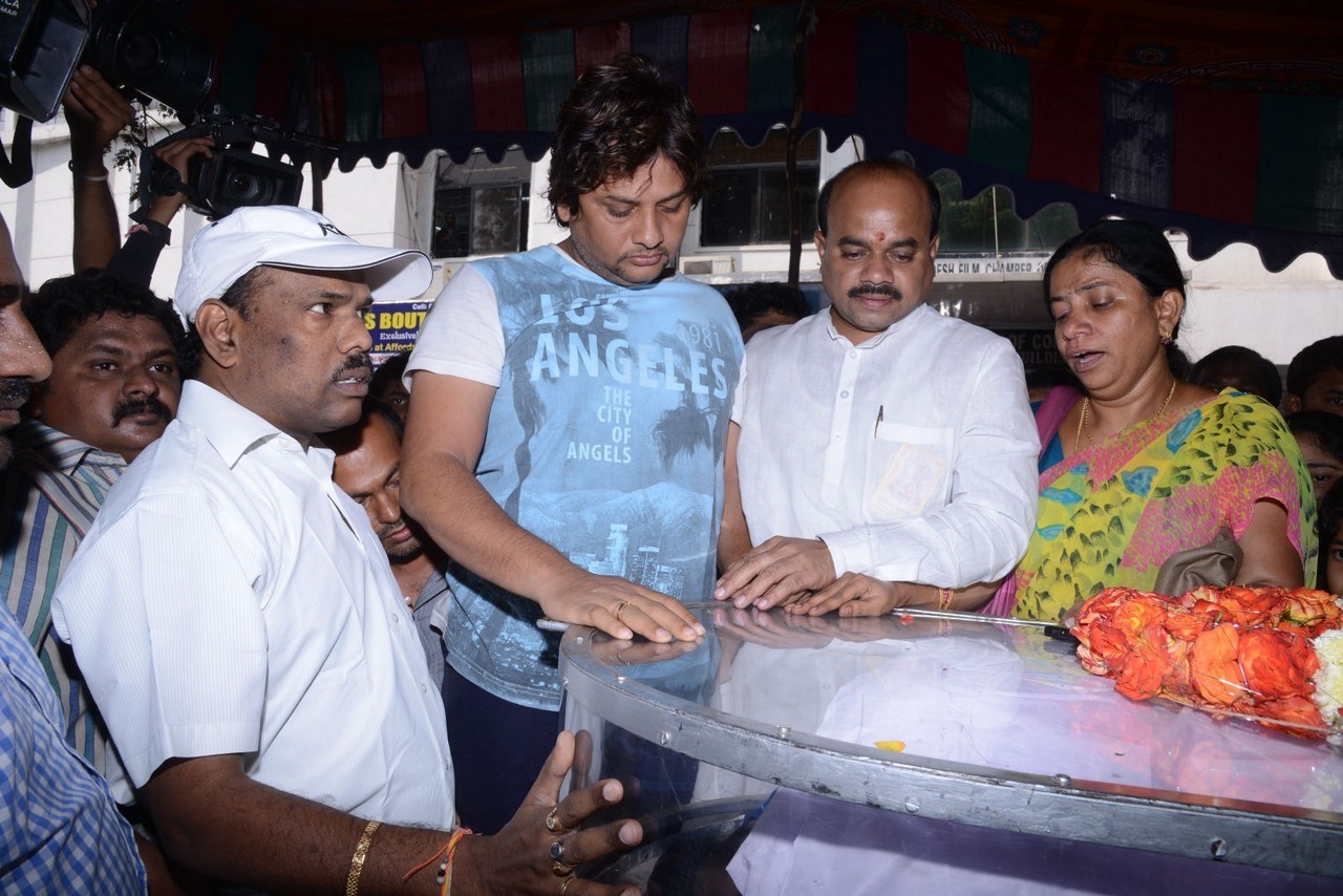 Chakri Condolences Photos 2