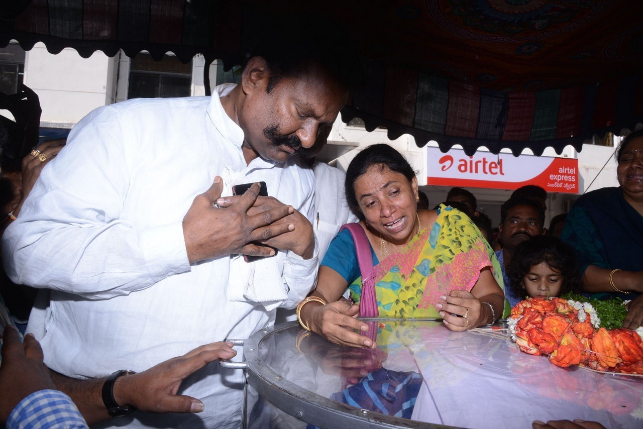 Chakri Condolences Photos