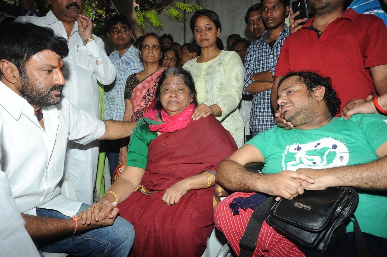 Chakri Condolences Photos