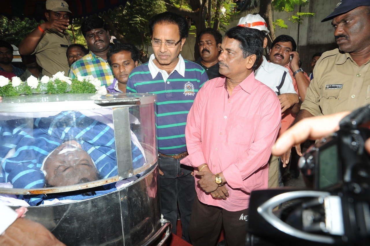 Chakri Condolences Photos