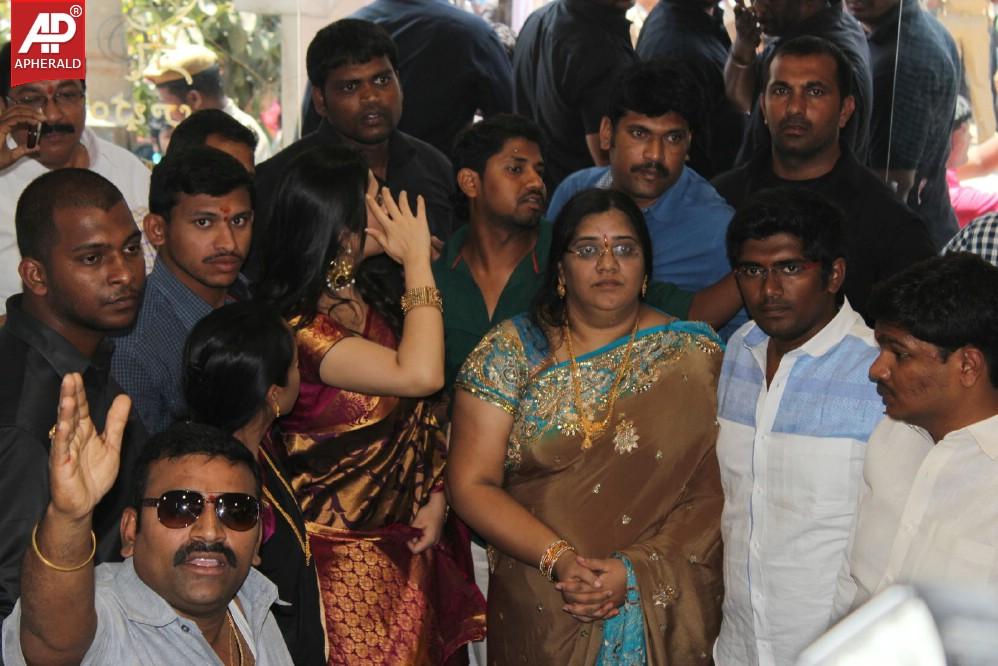 Charmi Launches KS Mega Shopping Mall