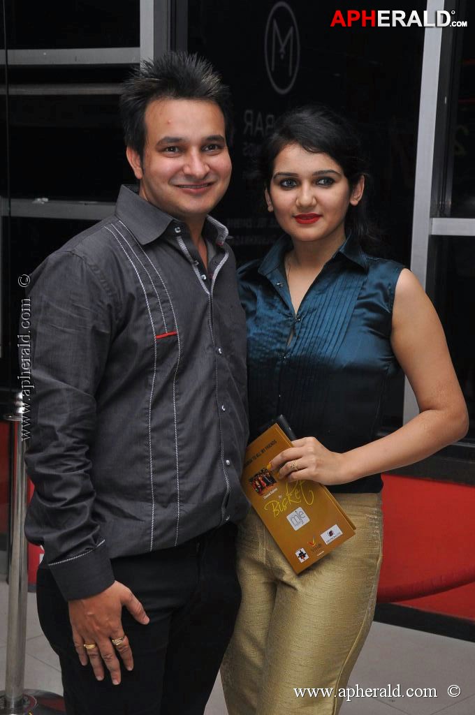 Chennai Express Movie Premier Show