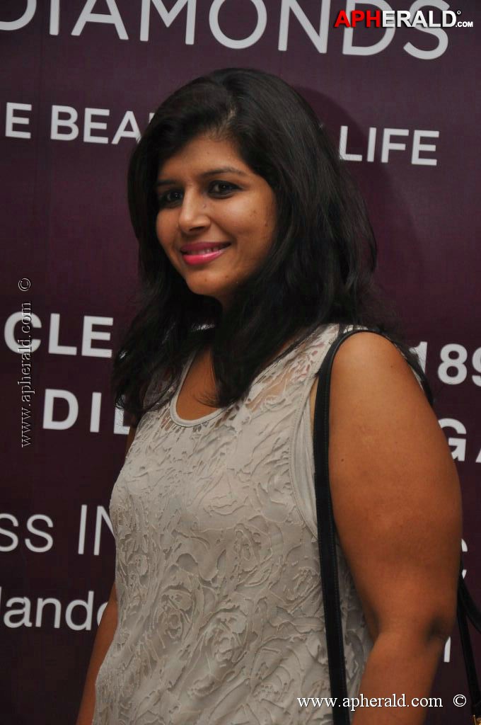 Chennai Express Movie Premier Show