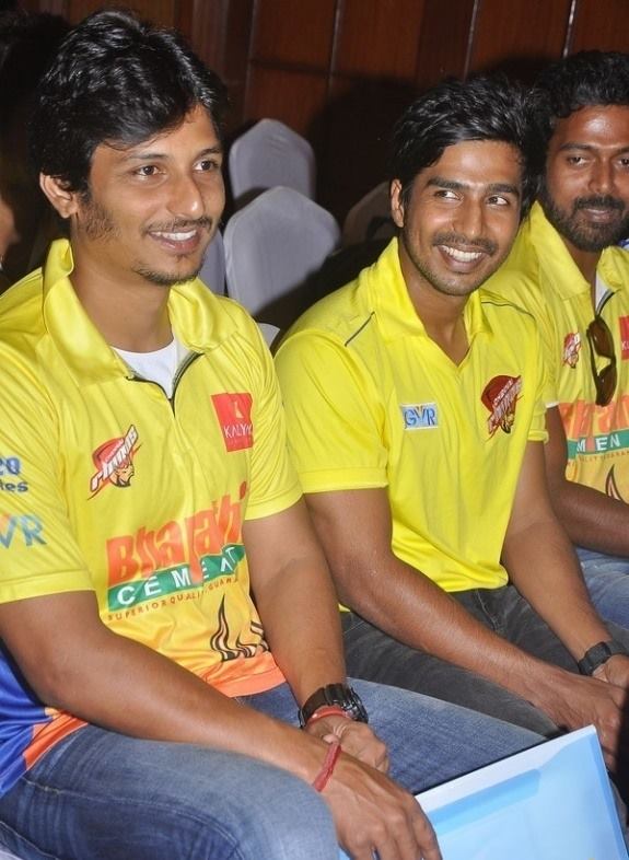 Chennai Rhinos CCL 5 Press Meet