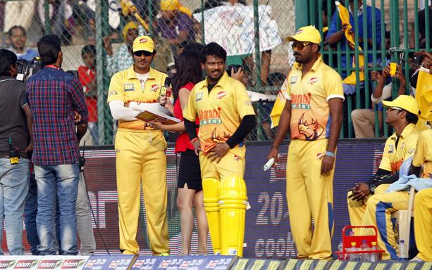 Chennai Rhinos Vs Veer Marathi Match Photos