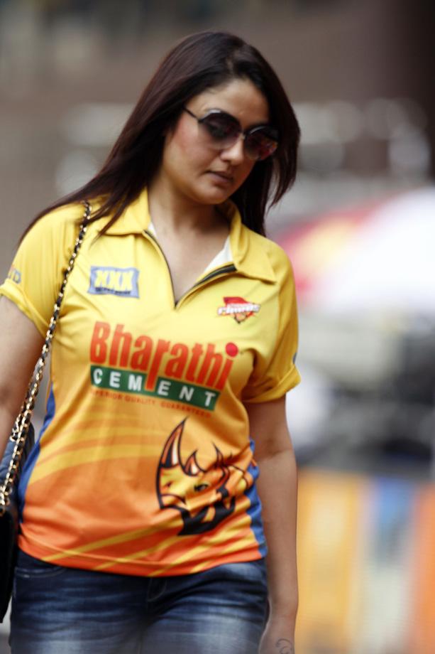 Chennai Rhinos Vs Veer Marathi Match Photos
