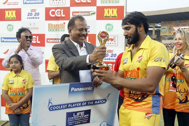 Chennai Rhinos Vs Veer Marathi Match Photos