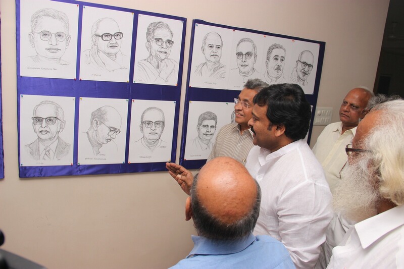 Chiranjeevi at Bapu Film Festival 2014