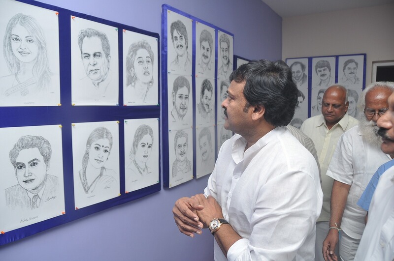 Chiranjeevi at Bapu Film Festival 2014