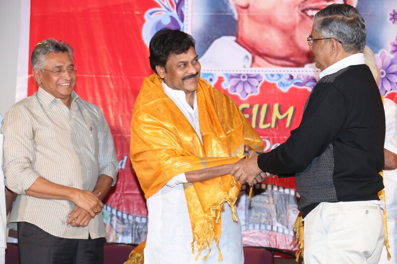 Chiranjeevi at Bapu Film Festival 2014