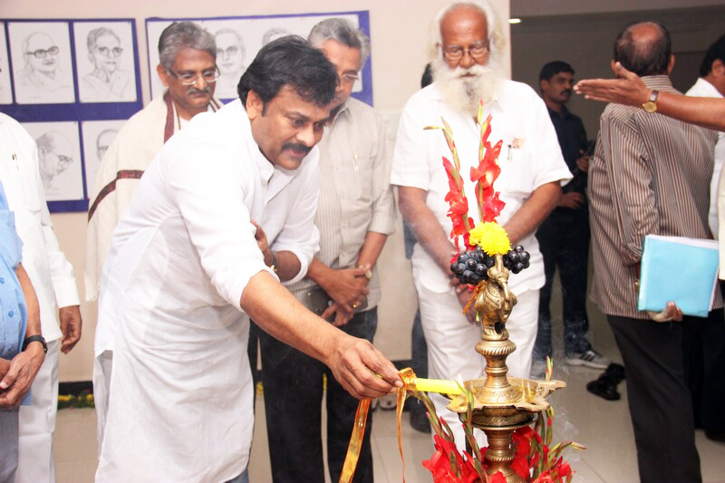 Chiranjeevi at Bapu Film Festival 2014