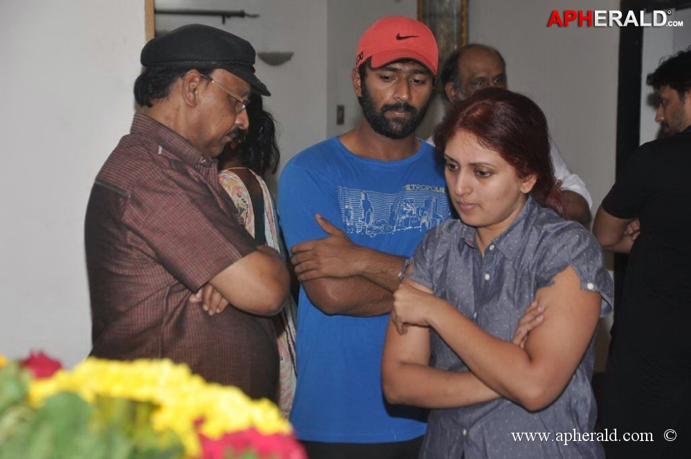 Dance Master Raghuram Condolences Gallery