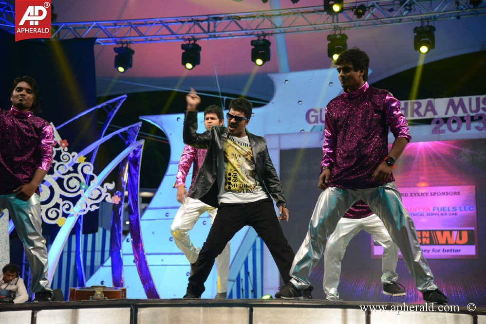 Dance Perfamence at Gama Awards